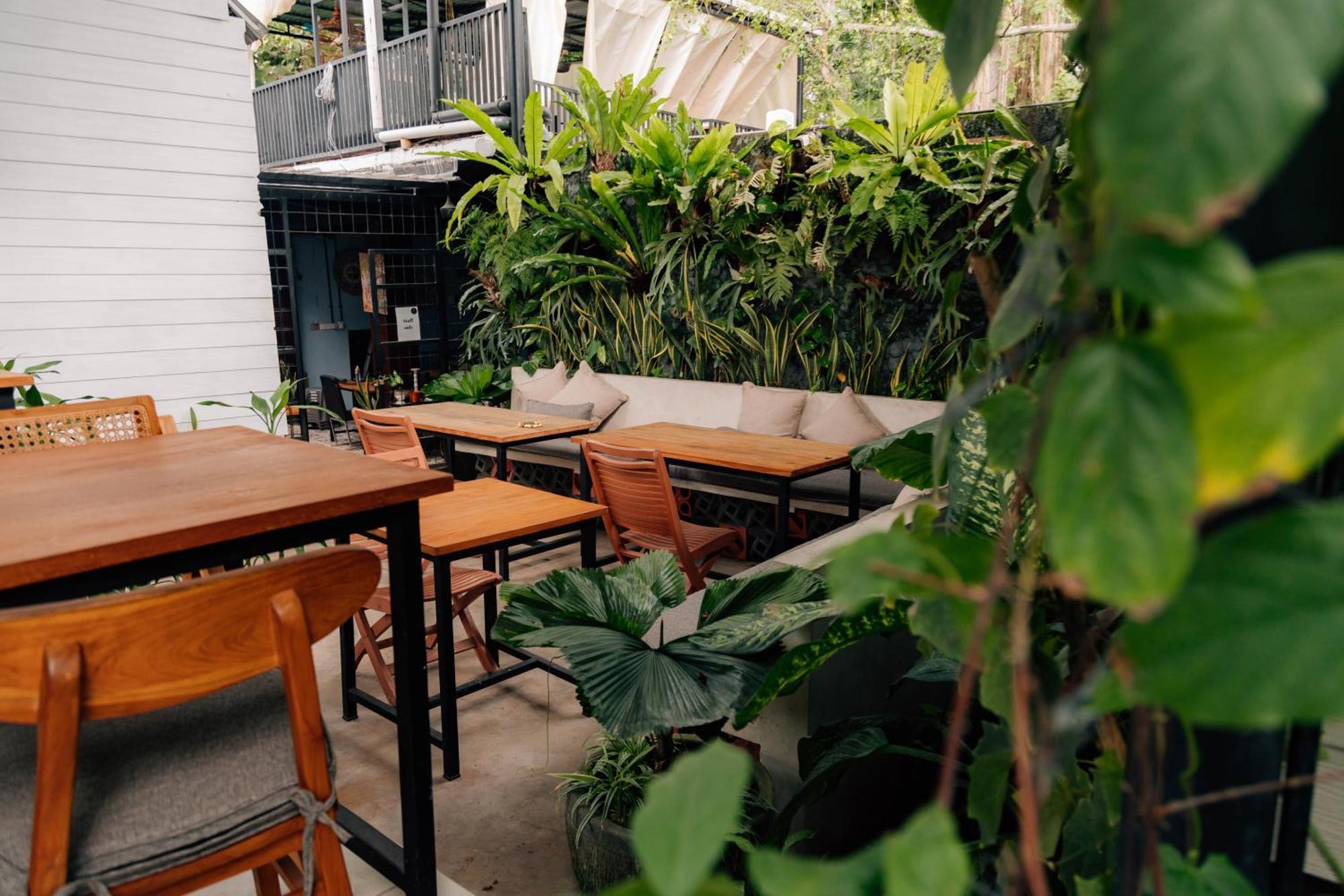 The Jungle Hostel Canggu Dış mekan fotoğraf
