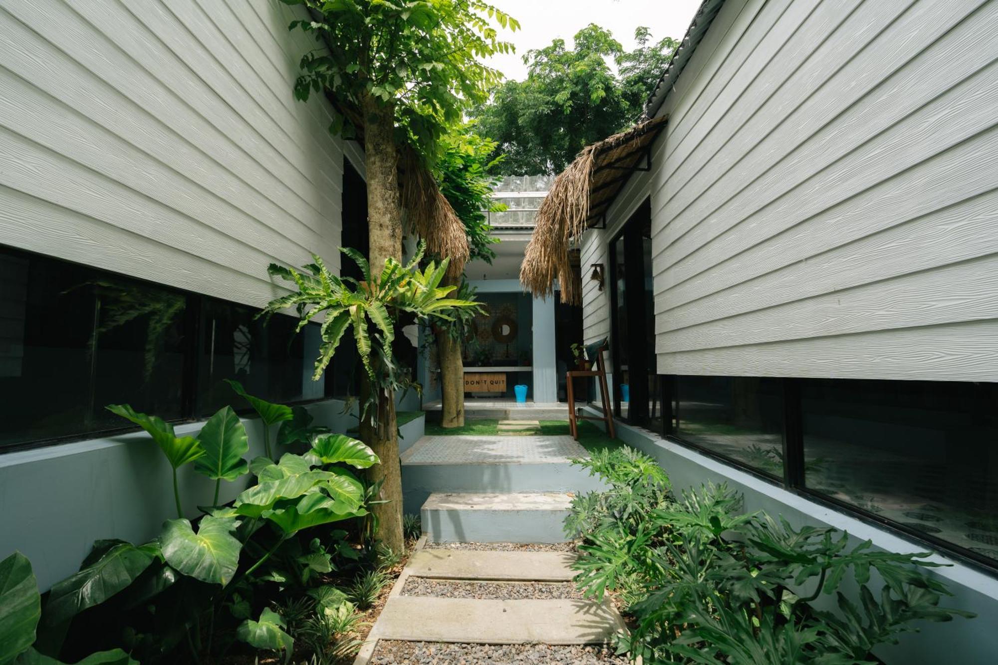 The Jungle Hostel Canggu Dış mekan fotoğraf