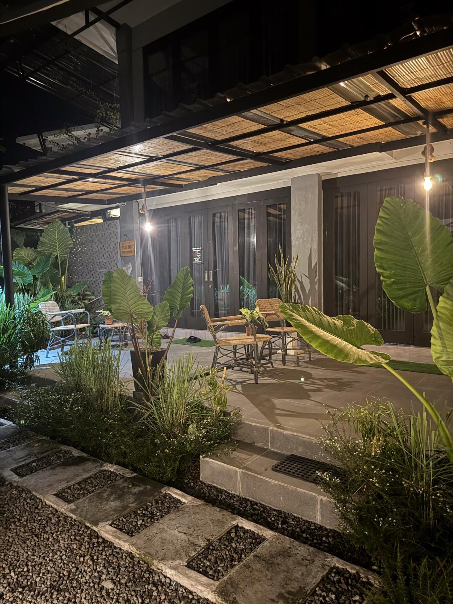 The Jungle Hostel Canggu Dış mekan fotoğraf